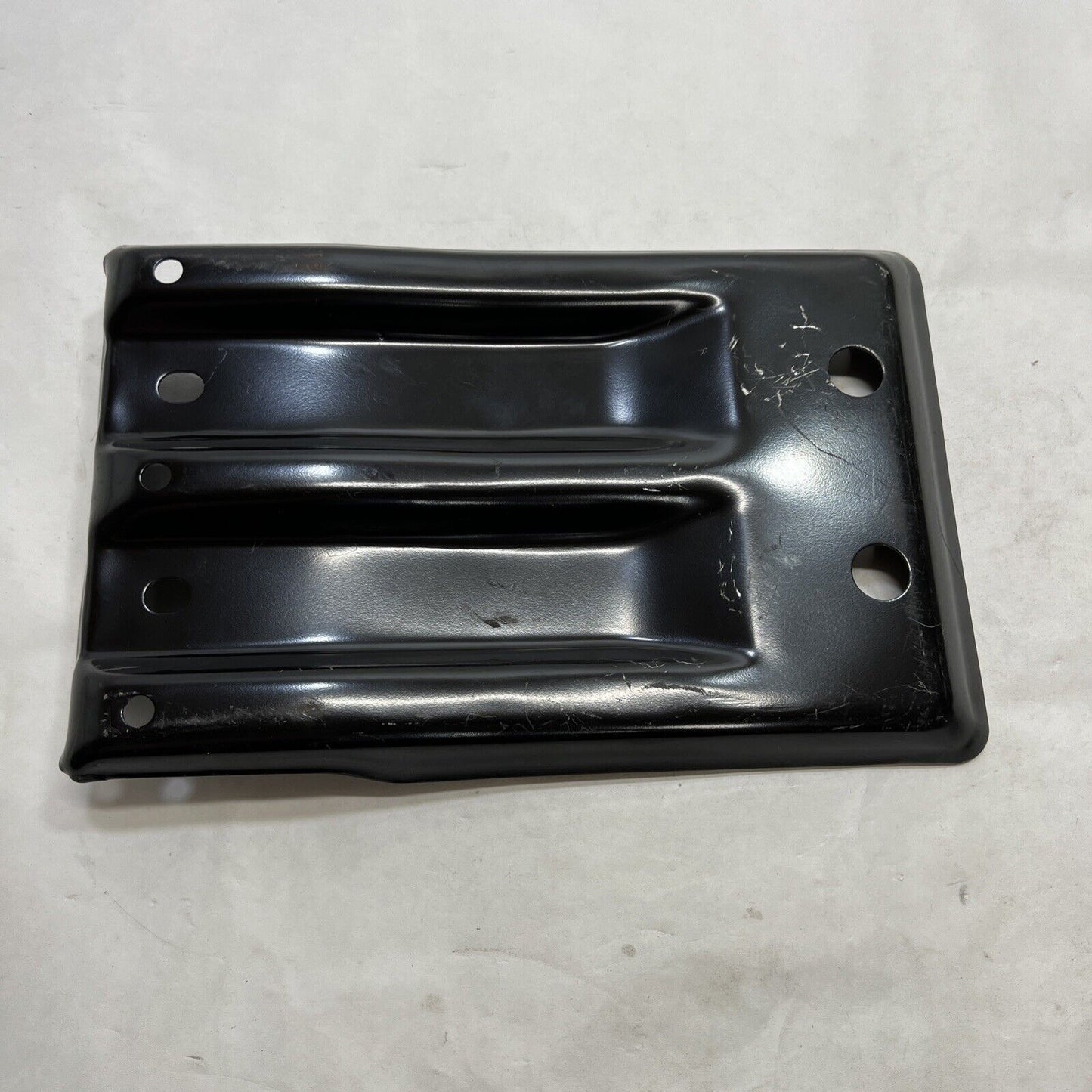 New OEM Genuine GM Transfer Case Shield Black 15707630