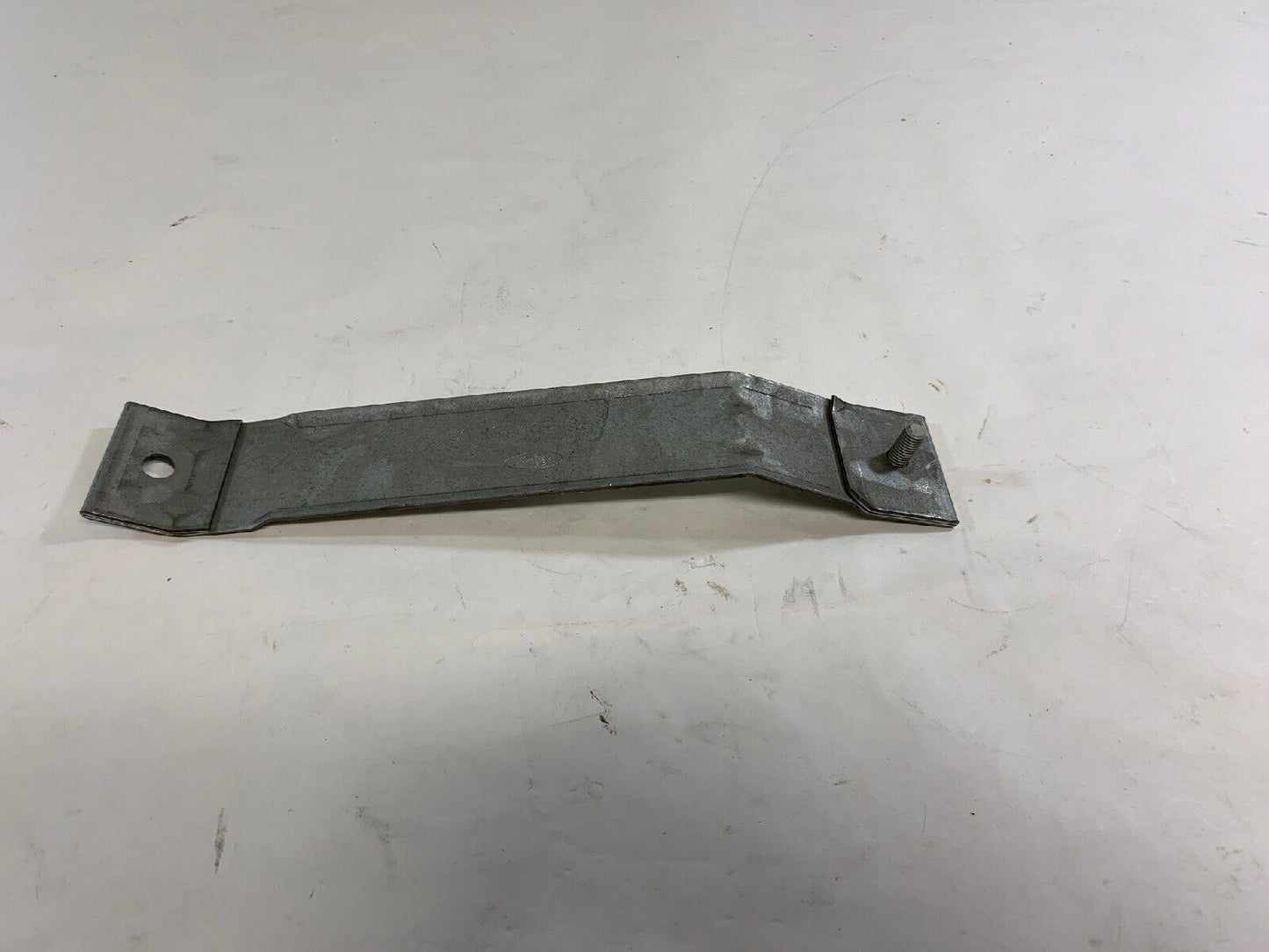 New OEM Ford F-250 F350 Fuel Tank Strap 1999-2004 YC3Z-5D088-AA