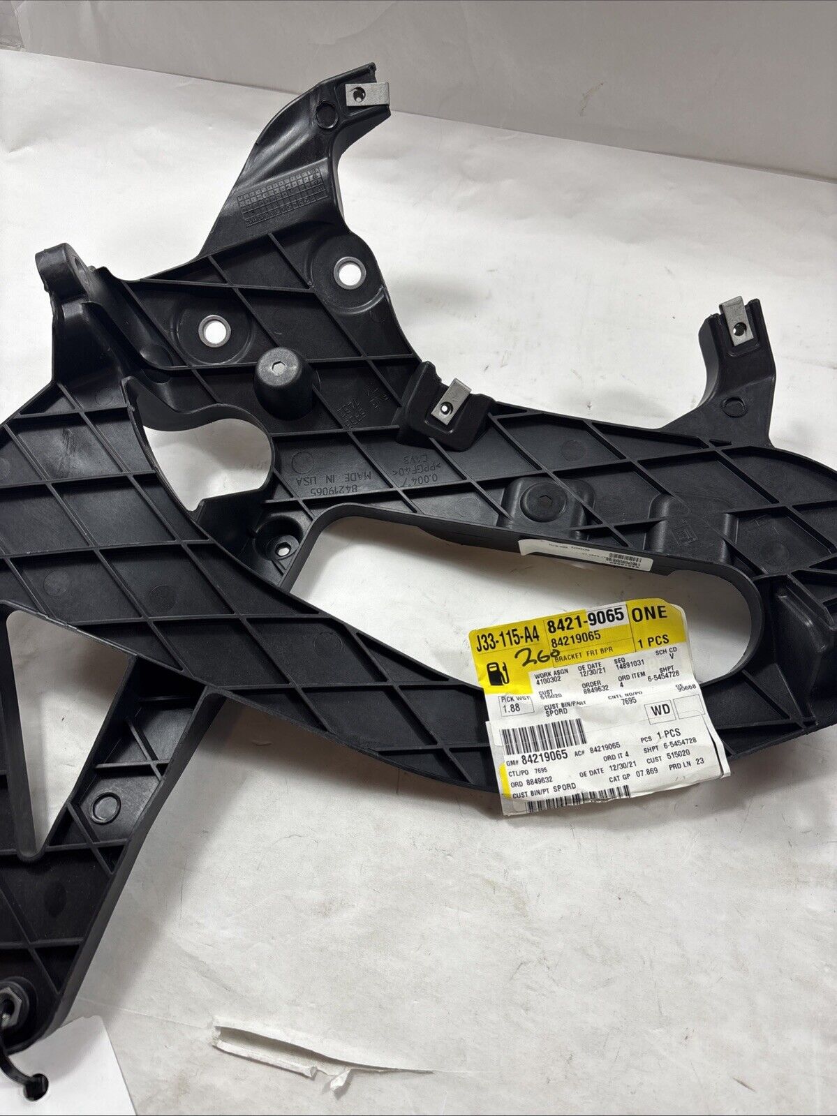 Genuine OEM GM Chevrolet Silverado 1500 Front Bumper Bracket 2019-2022 84219065
