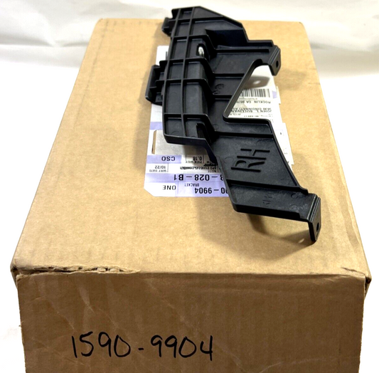 Genuine OEM GM Chevy Right Passenger Side Lower Headlight Bracket 07-14 15909904