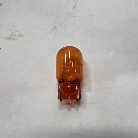 New OEM Genuine Mopar Dart 2013-2016 Bulb Right L07442NALL