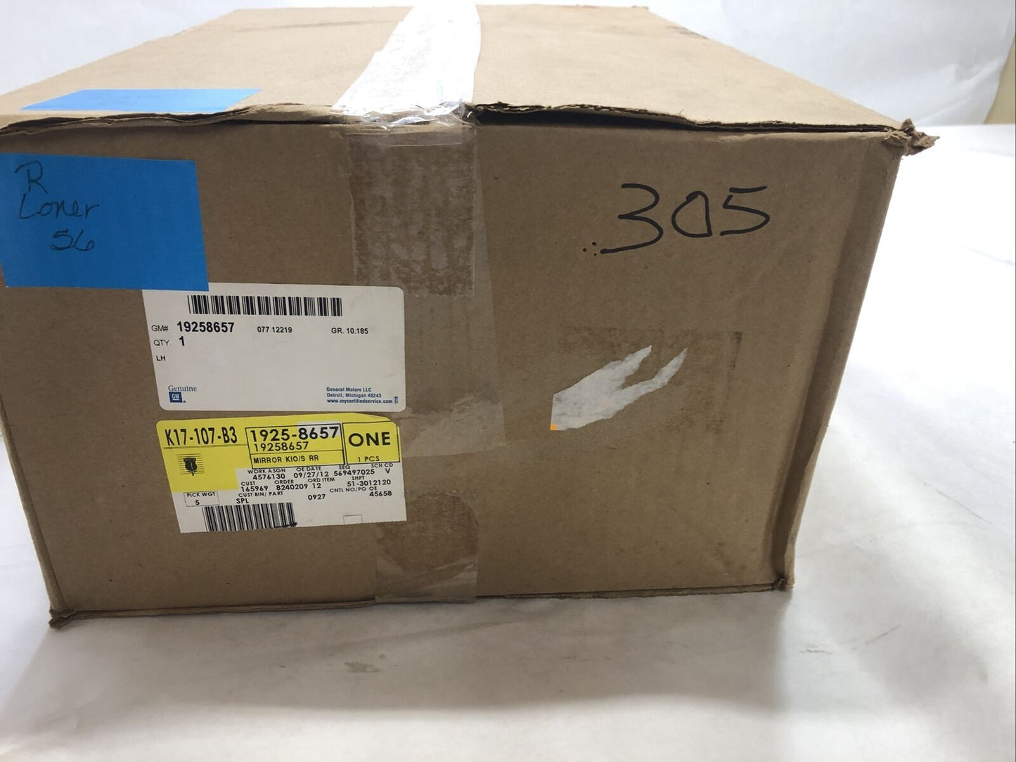 New OEM Genuine GM Chevrolet 2011-16 Driver's Side Door Mirror Assembly 19258657