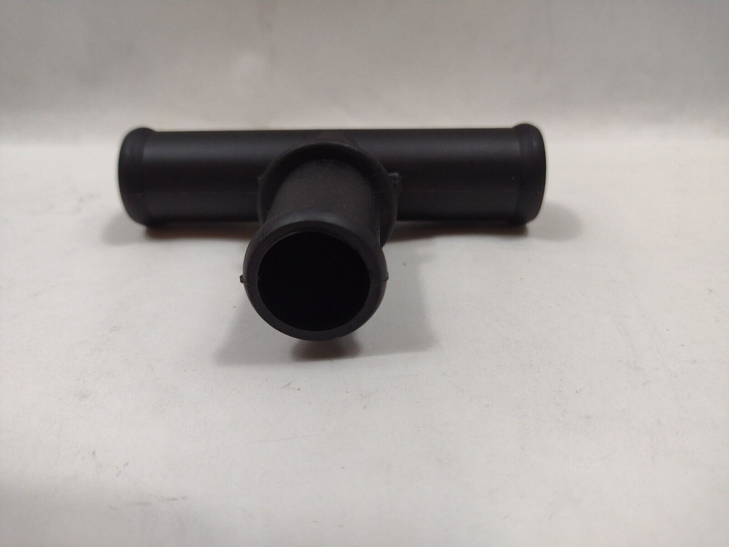 Genuine OEM GM Chevy Cobalt SS Hose Connector Tee 2006-2010 15982137