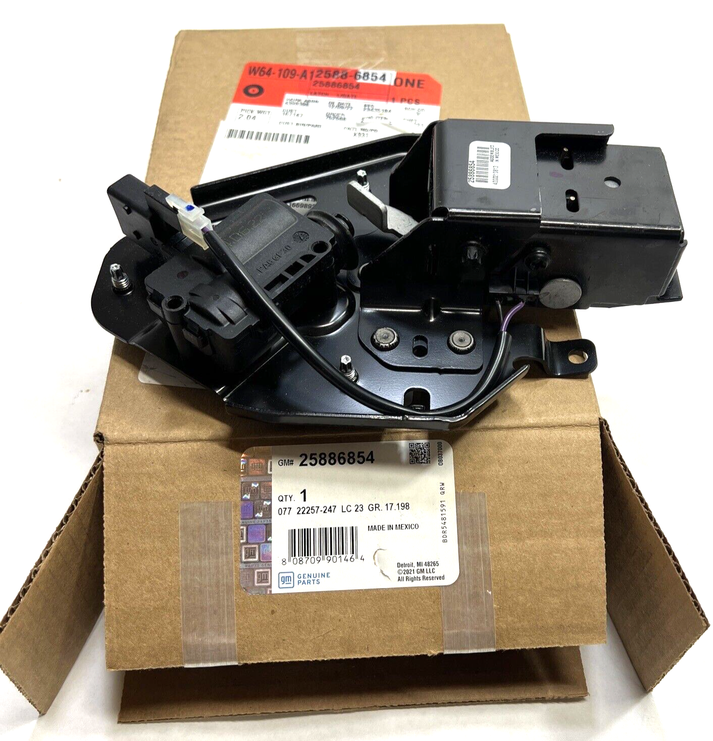 Genuine OEM GM Cadillac Escalade Lift Gate Window Latch Assembly 07-14 25886854