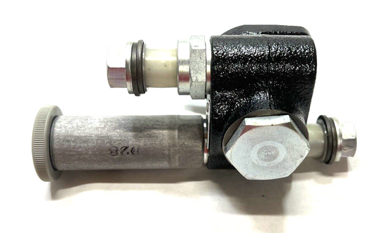 New OEM Doosan Fuel Pump for IZUZU 54385786
