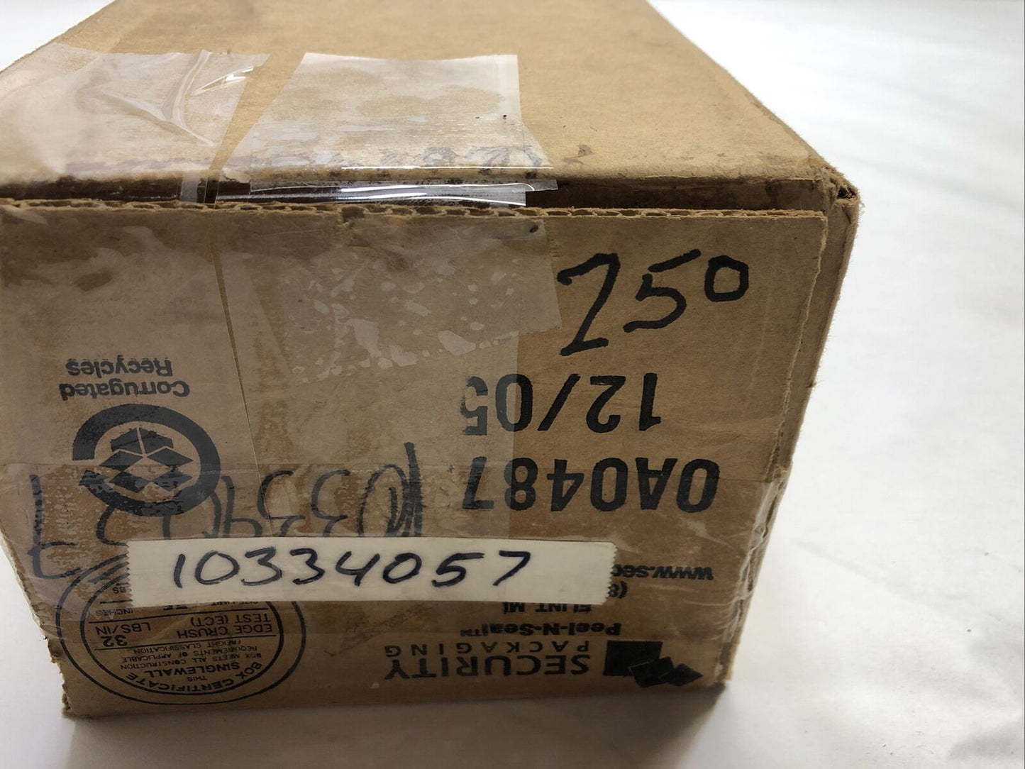 New OEM Genuine GM Right Paassenger Side Windshield Sunshield Sun Visor 10334057