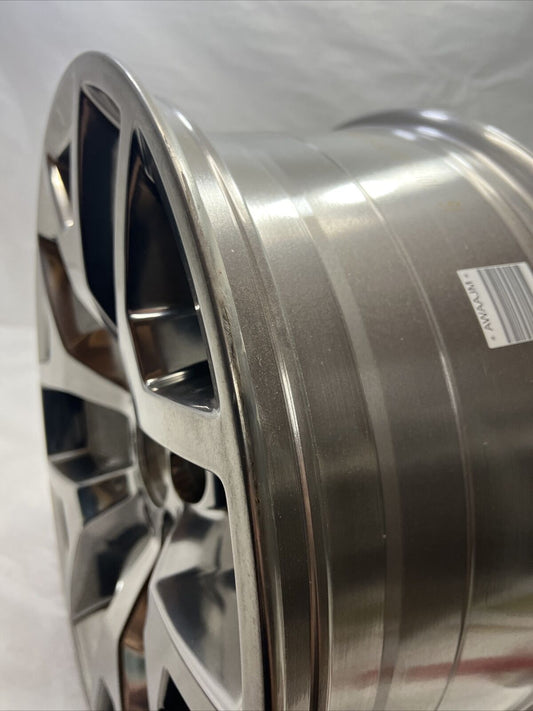 Genuine OEM GM Wheel Yukon Sierra 20X9.0J Alum O/S 139.7X6Xm14 B 20937765