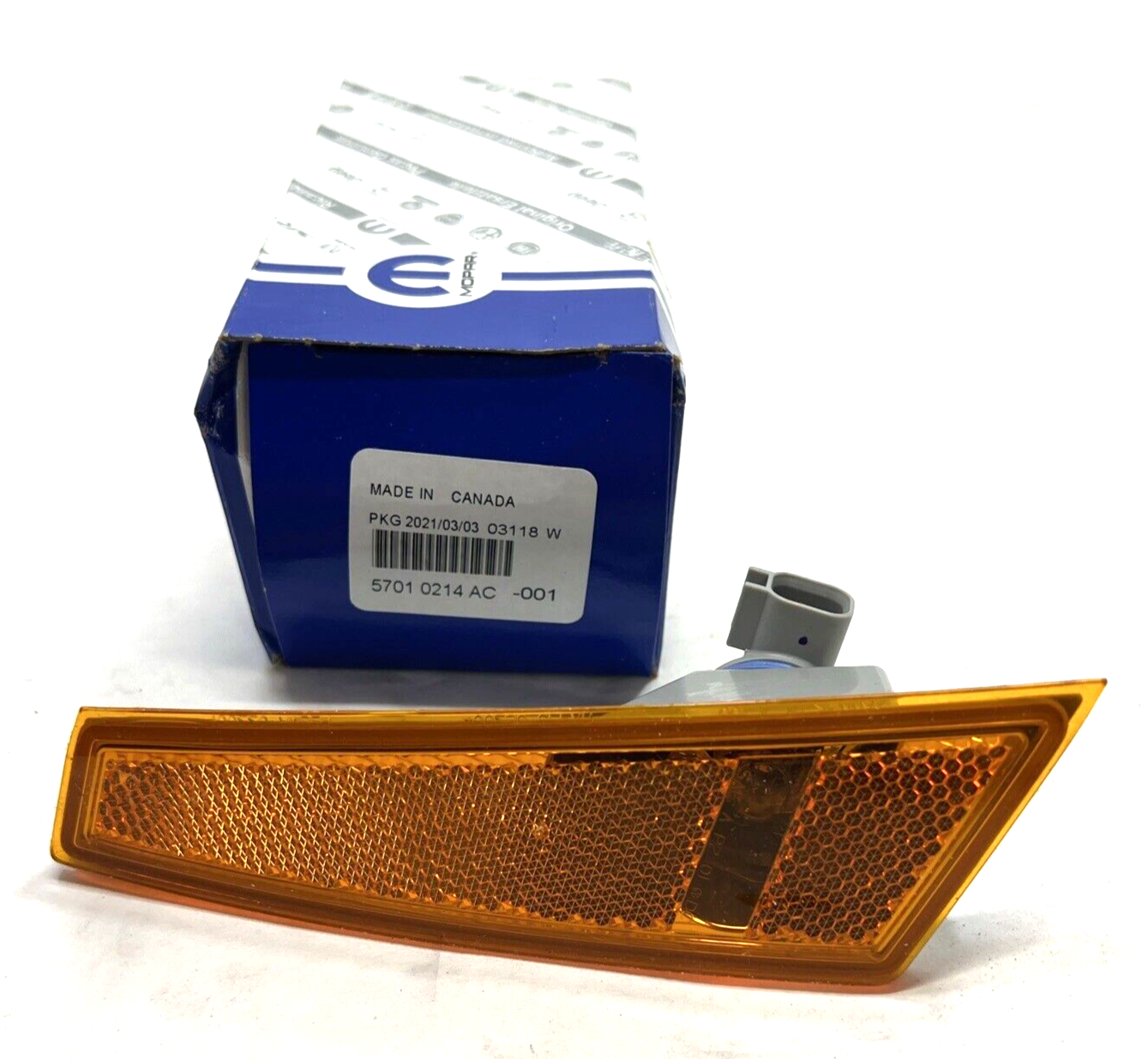 Genuine OEM Mopar Liberty Right Passenger Side Marker Lamp 2008-2012 57010214AC