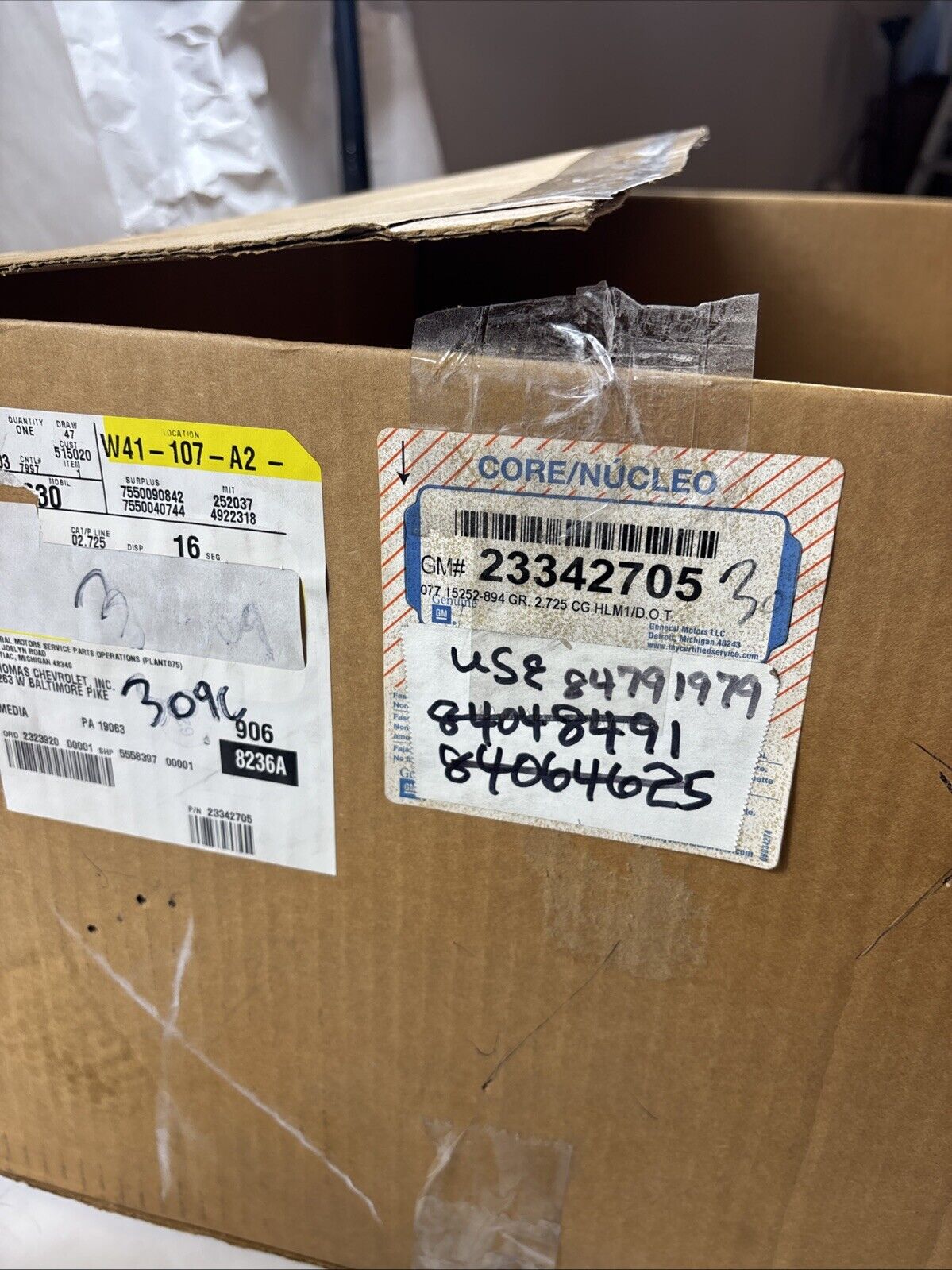 Genuine OEM GM GMC Terrain Denali Headlight 2016-2017 84791979