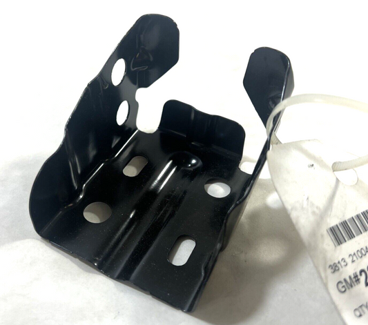 Genuine OEM GM Chevrolet Traverse Fender Mounting Bracket 2018 - 2023 23208393