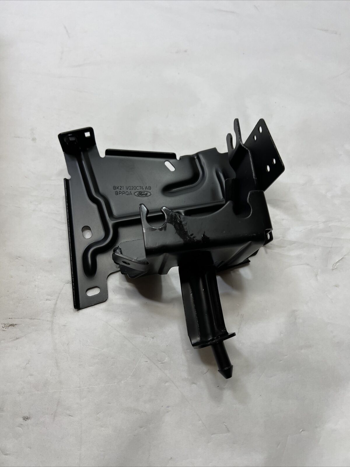 New OEM Genuine Ford Transit-150 2015-2019 Holder Bracket BK2Z14536A