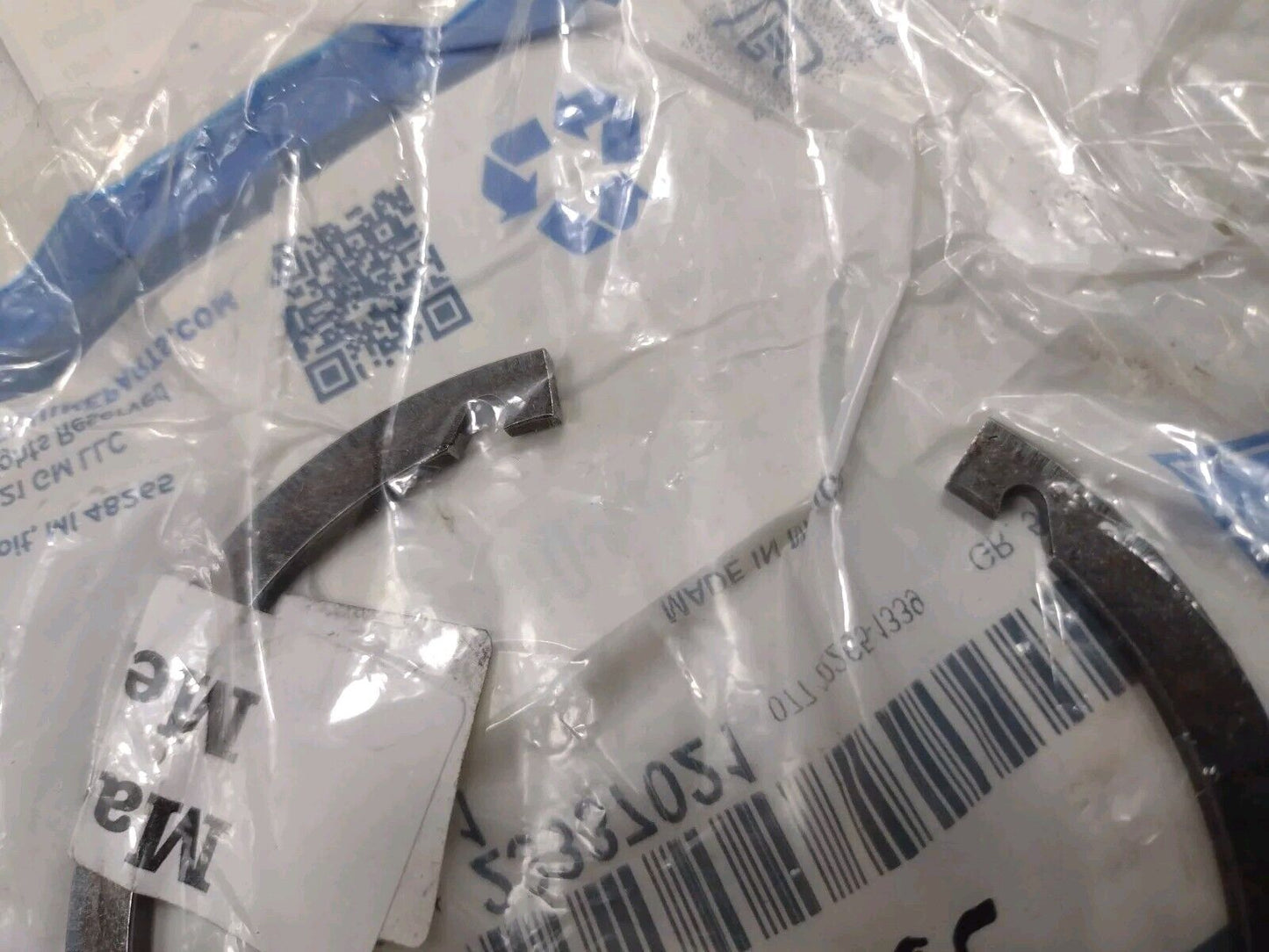 GM Genuine Parts 23337021 Wheel Bearing Lock Ring