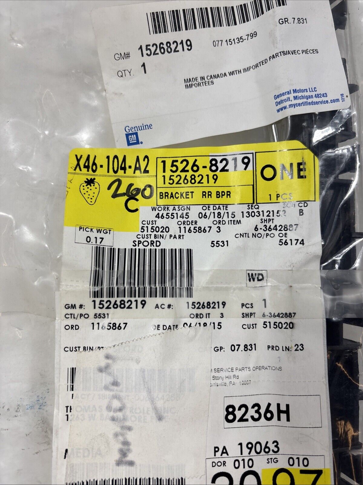 NEW OEM GM Rear Bumper Cover Side Bracket Right 15268219 Cobalt G5 Sedan 2005-10