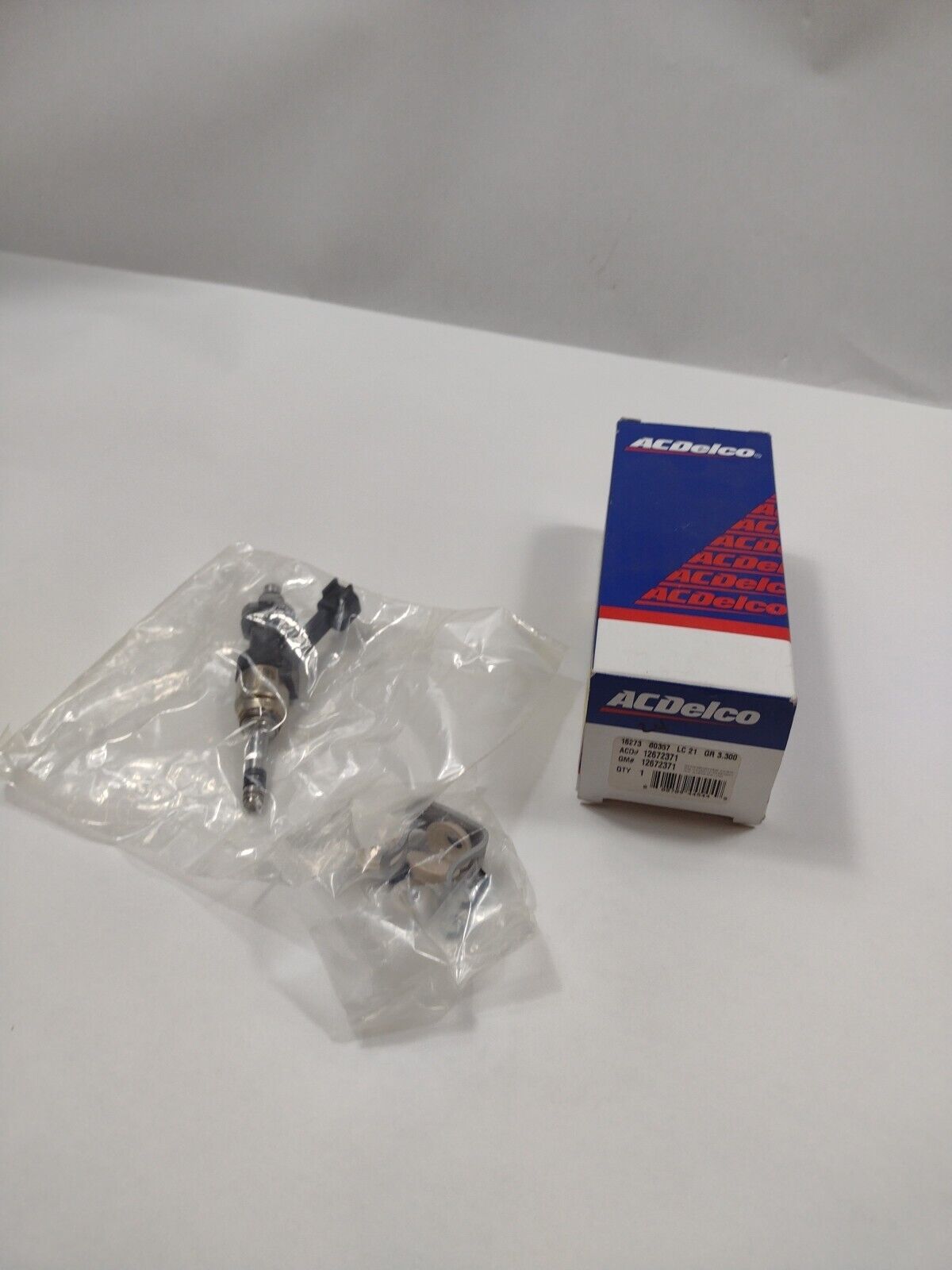 Genuine OEM GM Fuel Injector Kit 6.2L ACDelco 12672371