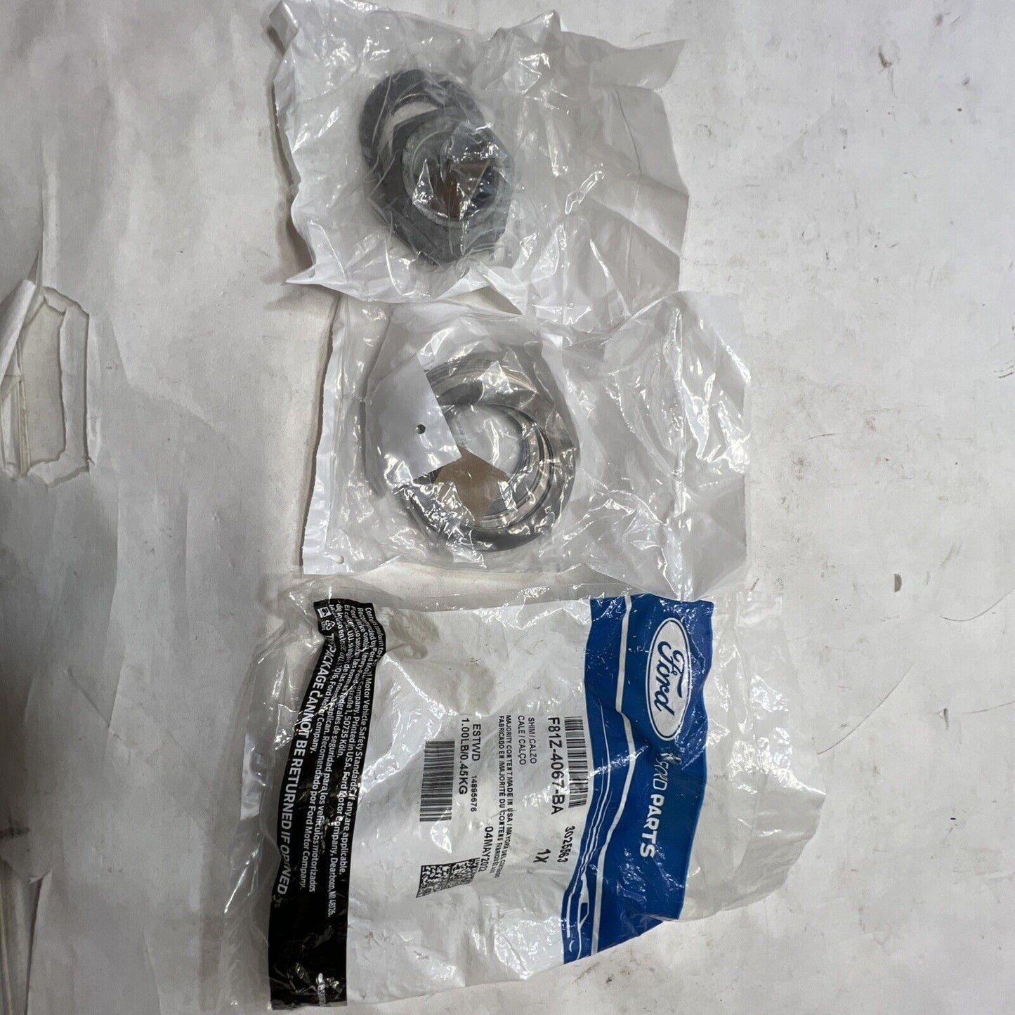 New OEM Ford 1999-07 F-350 Super Duty Rear Differential-Shim F81Z4067BA