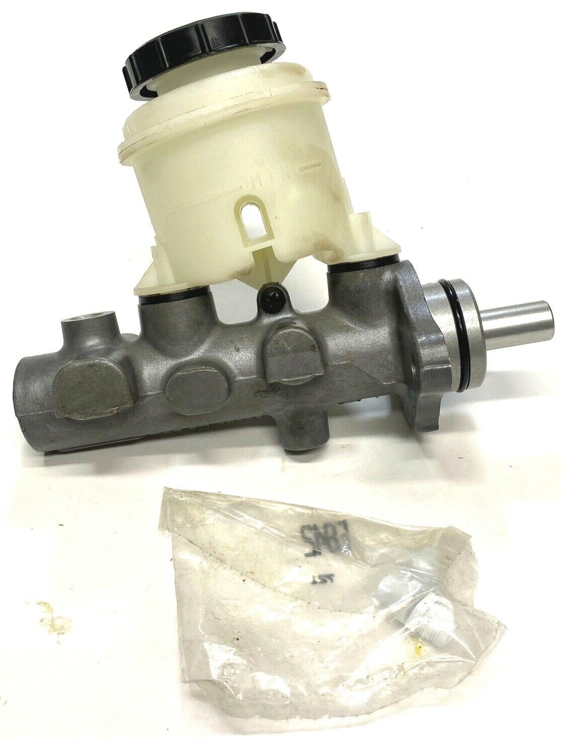 New OEM ACDelco Brake Master Cylinder 89056501