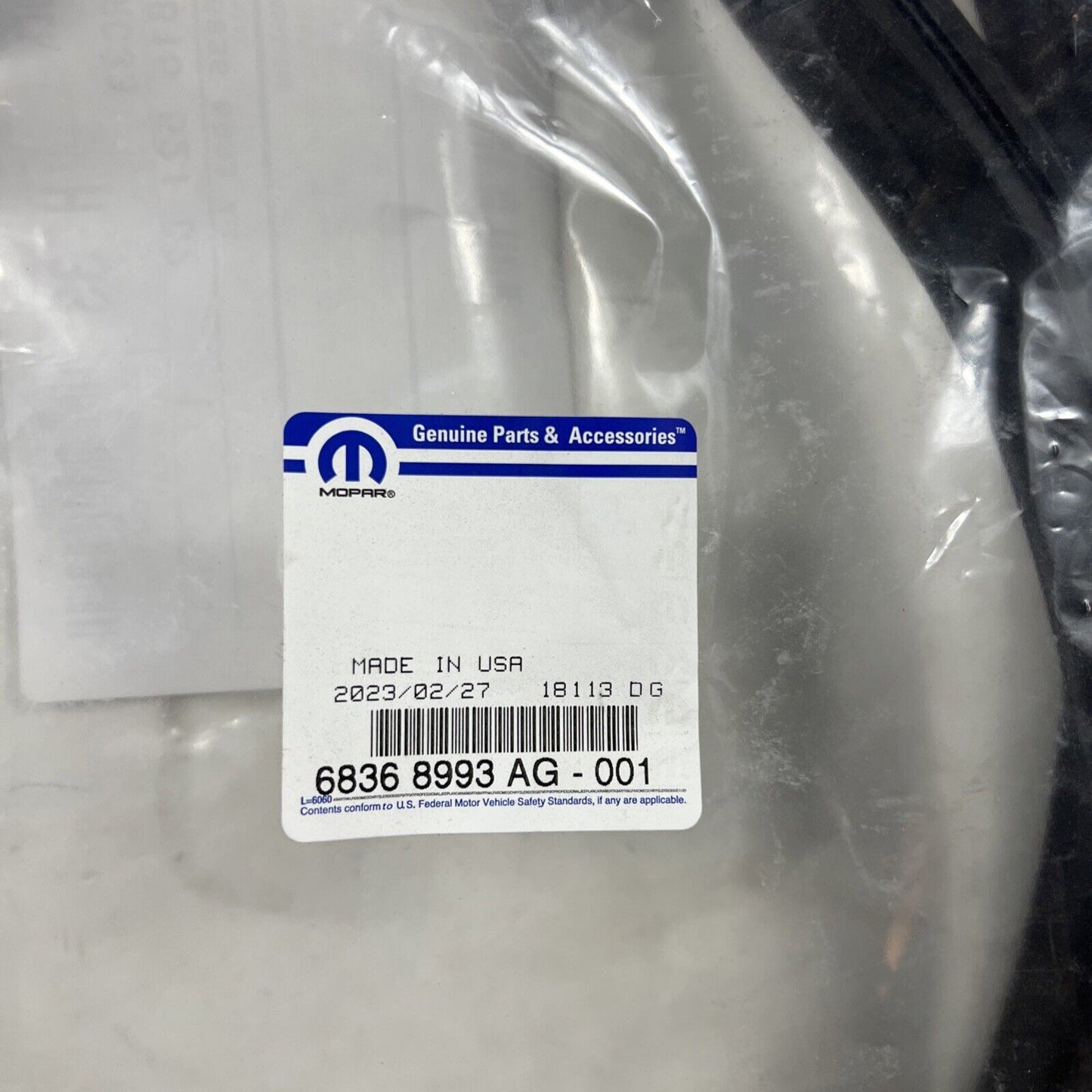 Genuine OEM Mopar Rear Back Window Opening Weatherstrip Seal 18-24 68368993AG