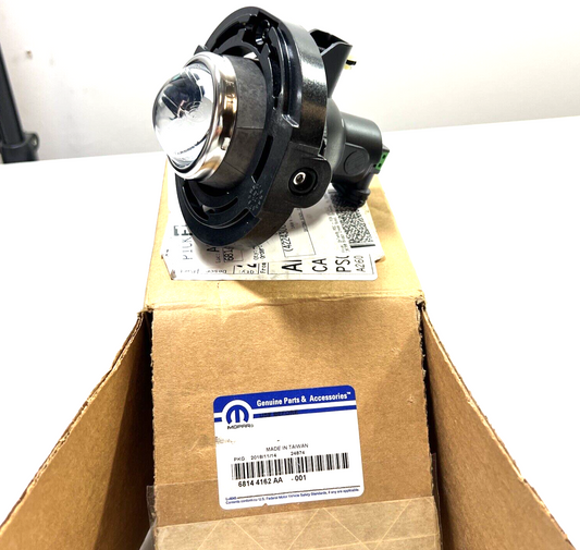 Genuine OEM Mopar 500 Front Fog Lamp Light 2012-2019 68144162AA