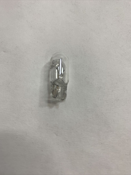 New OEM John Deere Bulb AT173354