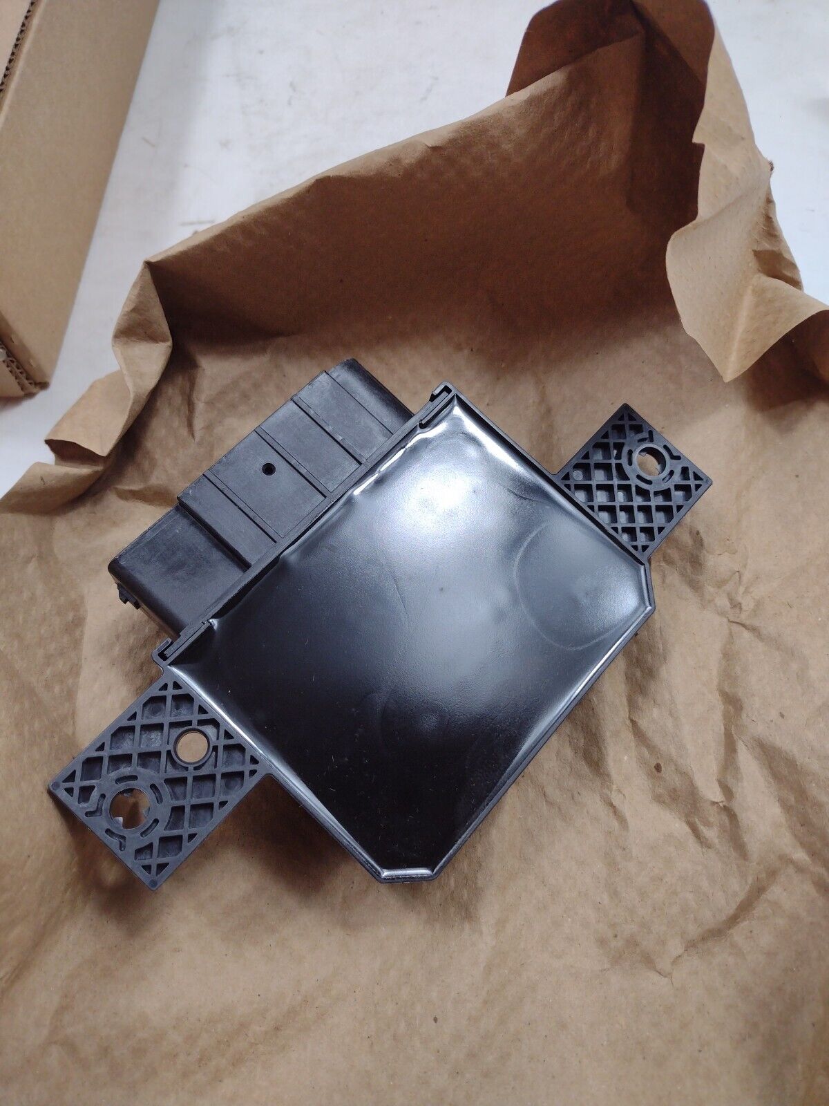 Genuine OEM GM Chevrolet Colorado Fuel Pump Control Module 2021-2024 13544060