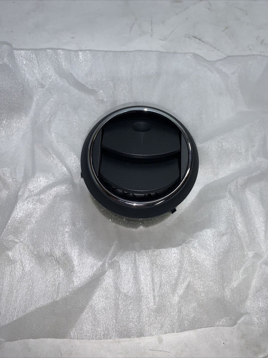 New OEM GM Pontiac G6 05-10 Dash A/C Grille Air Vent Outer Duct 22731352