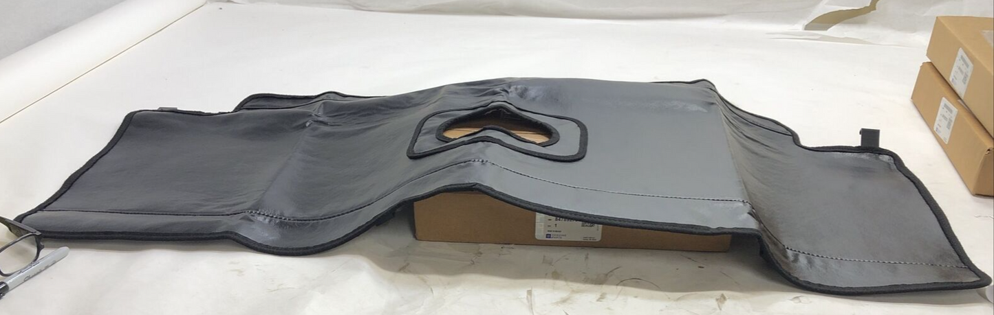 New OEM Genuine GM Chevrolet Silverado 20-22 Front Grille Opening Cover 84789270