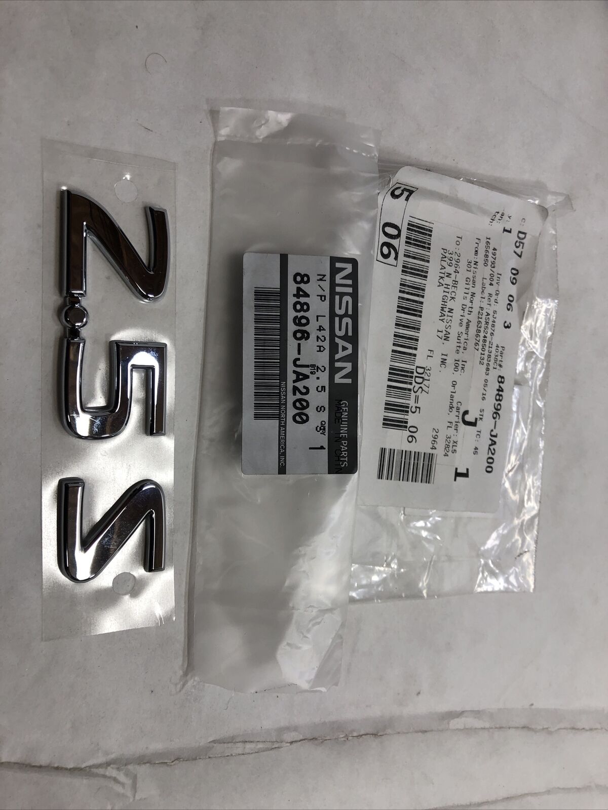 New OEM Genuine Nissan Rear Trunk Lid 2.5S Emblem Badge 07-12 Altima 84896-JA200