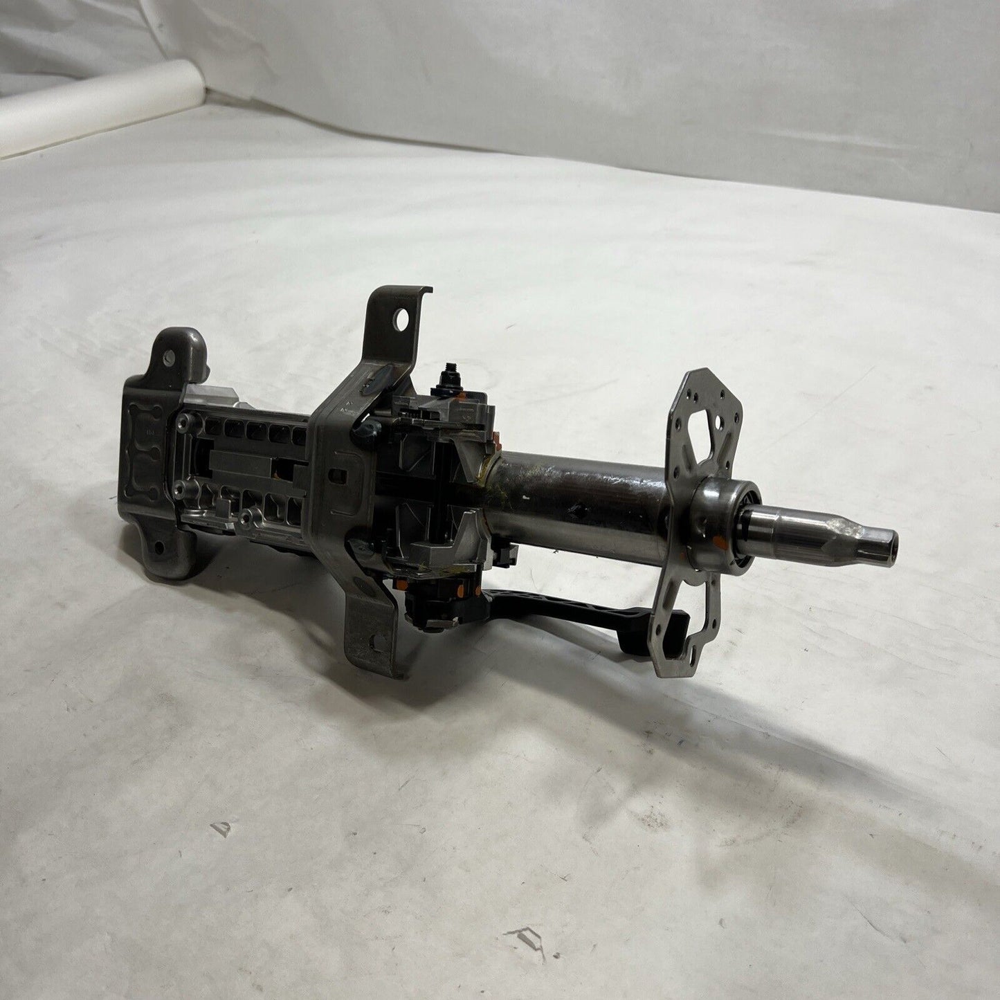 New OEM Genuine Ford Column Assembly Steering N1MZ3C529E