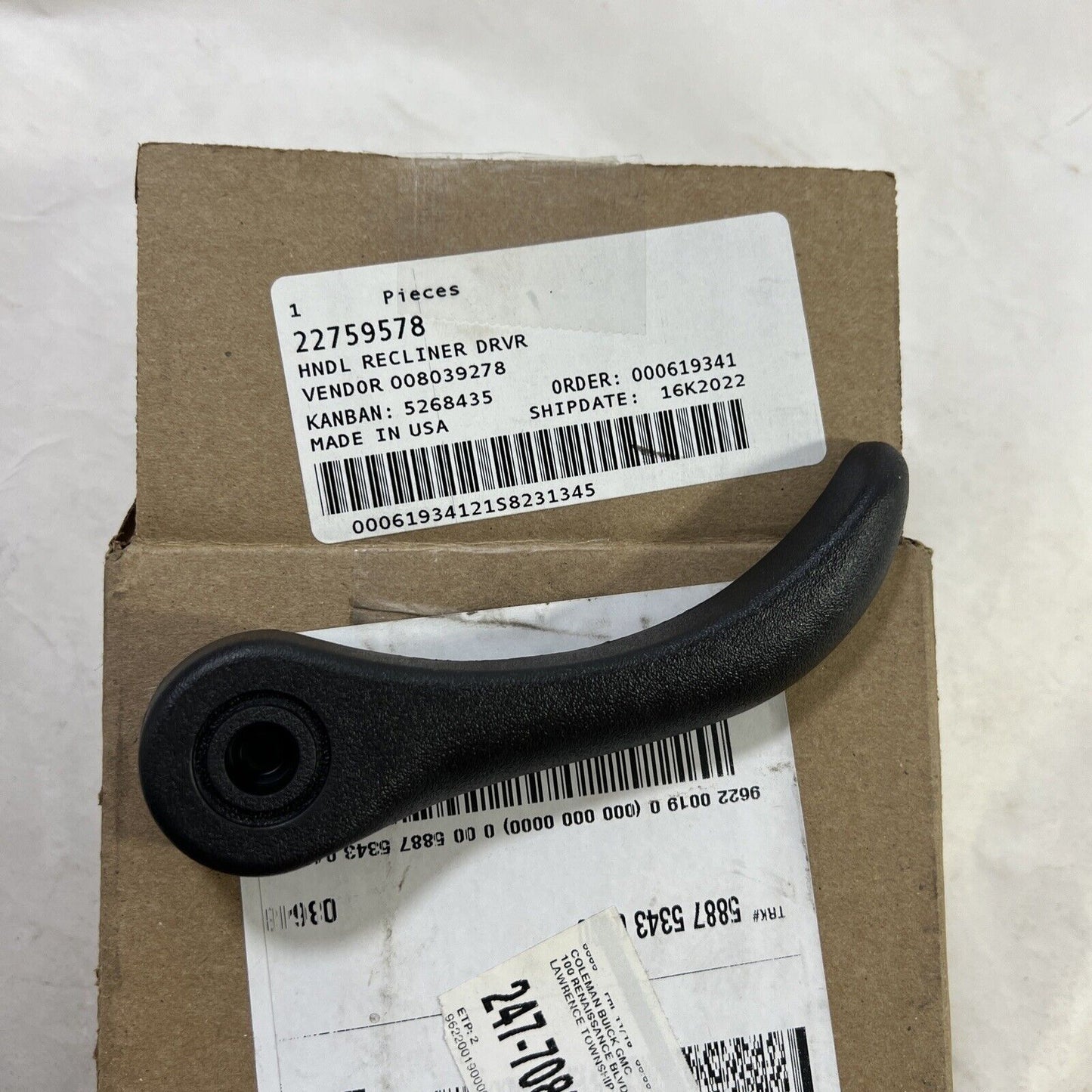 Genuine OEM GM Ebony Driver Seat Recliner Handle 22759578
