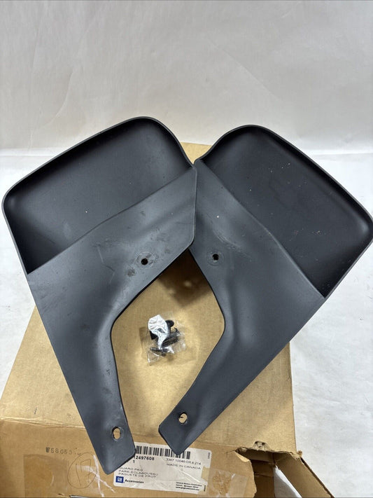 Genuine OEM GM Chevrolet Trailblazer Splash Guard 2002-2009 12497608