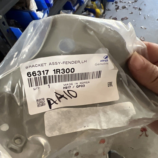 Genuine OEM Hyundai Accent Front Left Driver Side Fender Bracket 663171R300