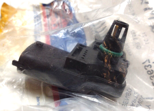 Genuine OEM GM Chevy Cruze Intake Air Pressure & Temp Sensor 2004-2012 90423637