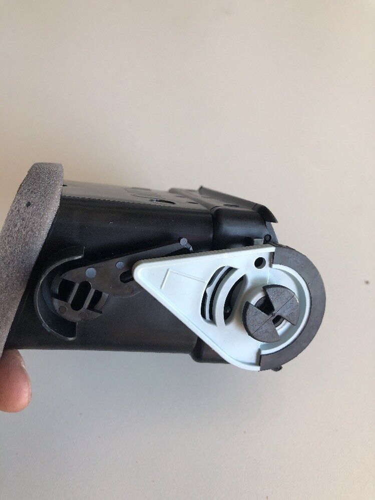 New OEM Ford Five Hundred Instrument Panel AC Air Vent Side 05-07 5G1Z19893AAC