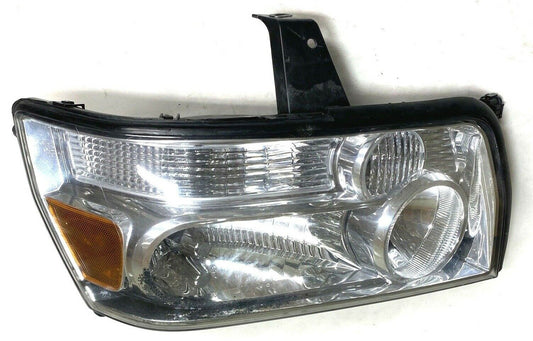 New Genuine OEM Infiniti QX56 Headlight Passenger Side New 2005-2006 26010-ZC226