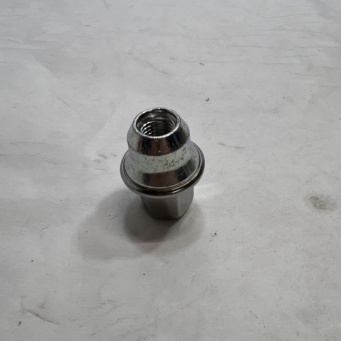 1 Single* OEM Genuine Mopar Pacifica 1997-2021 Wheel Lug Nut 06504672