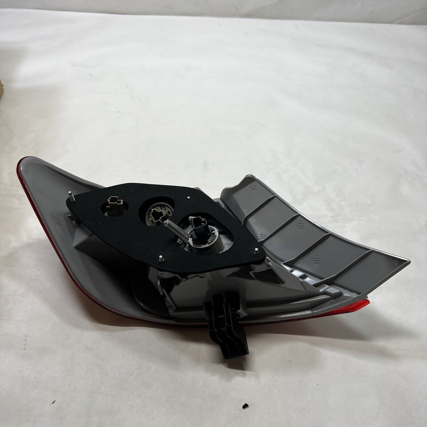 New DEPO Tail Light Assembly RH/Pass Fits Toyota Camry