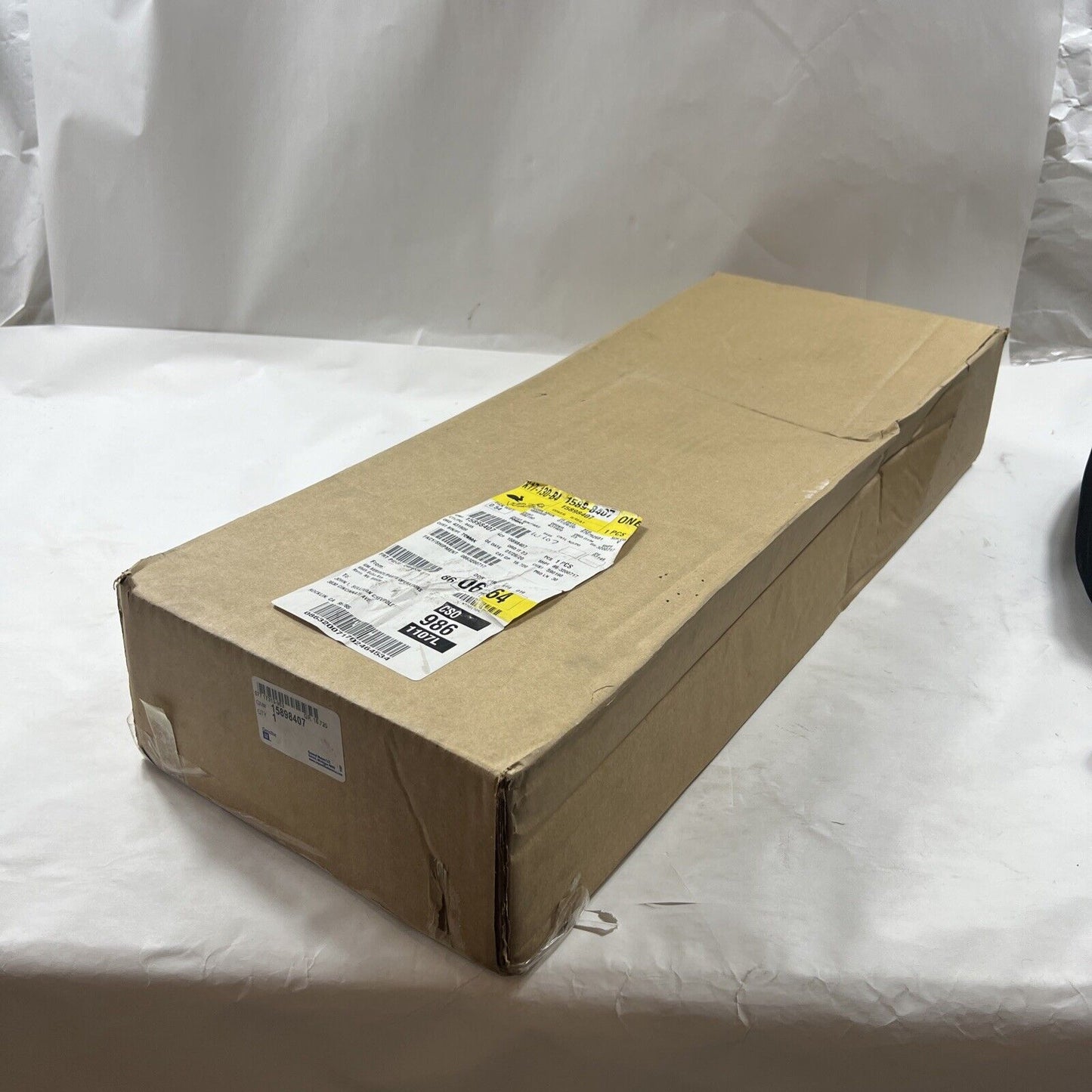 Genuine OEM GM Ebony 3rd Row Passenger Side Seat Back Latch Cover 07-14 15898407