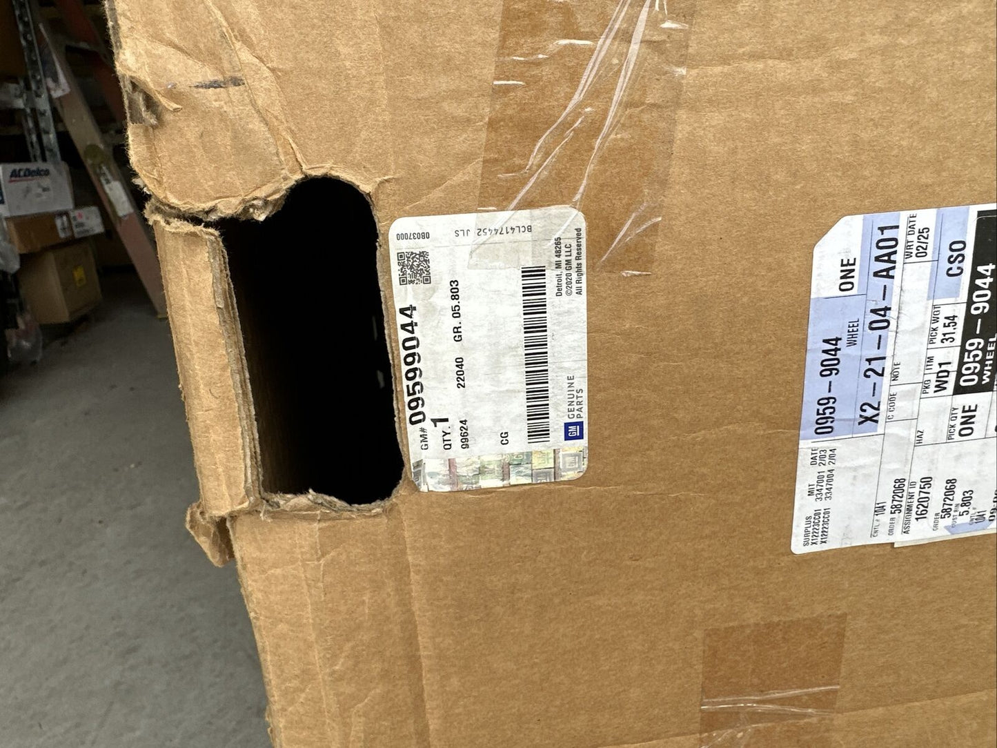 New OEM GM Camaro Wheel Rim 20x9 GENUINE 2013-15 9599044