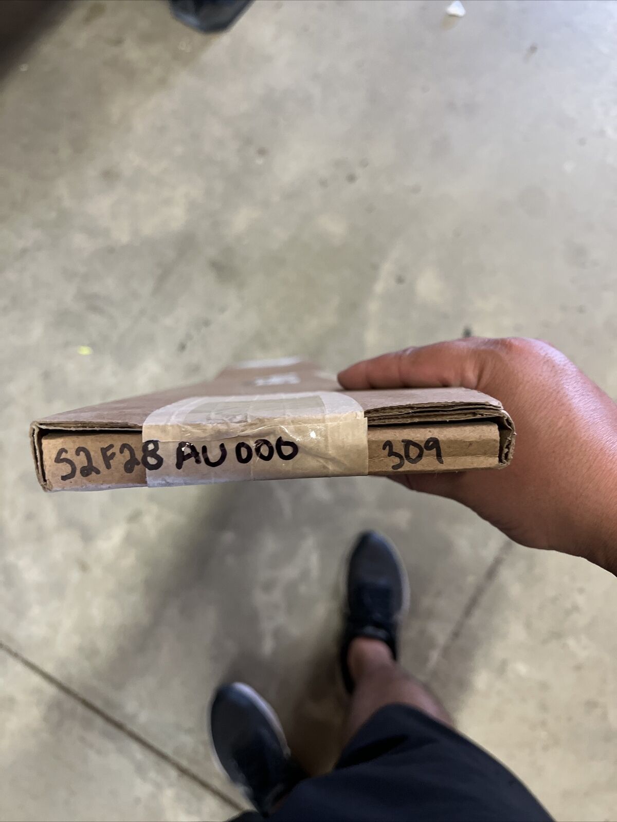 New OEM Genuine Hyundai Santa Fe 2019-2020 Rear Bumper Applique S2F28AU000