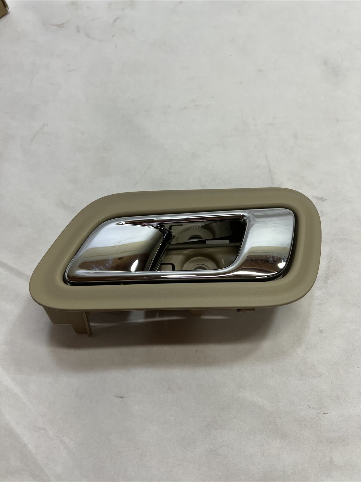 New OEM Ford Taurus Interior Door Handle 2013-19 AG1Z-5421819-AF