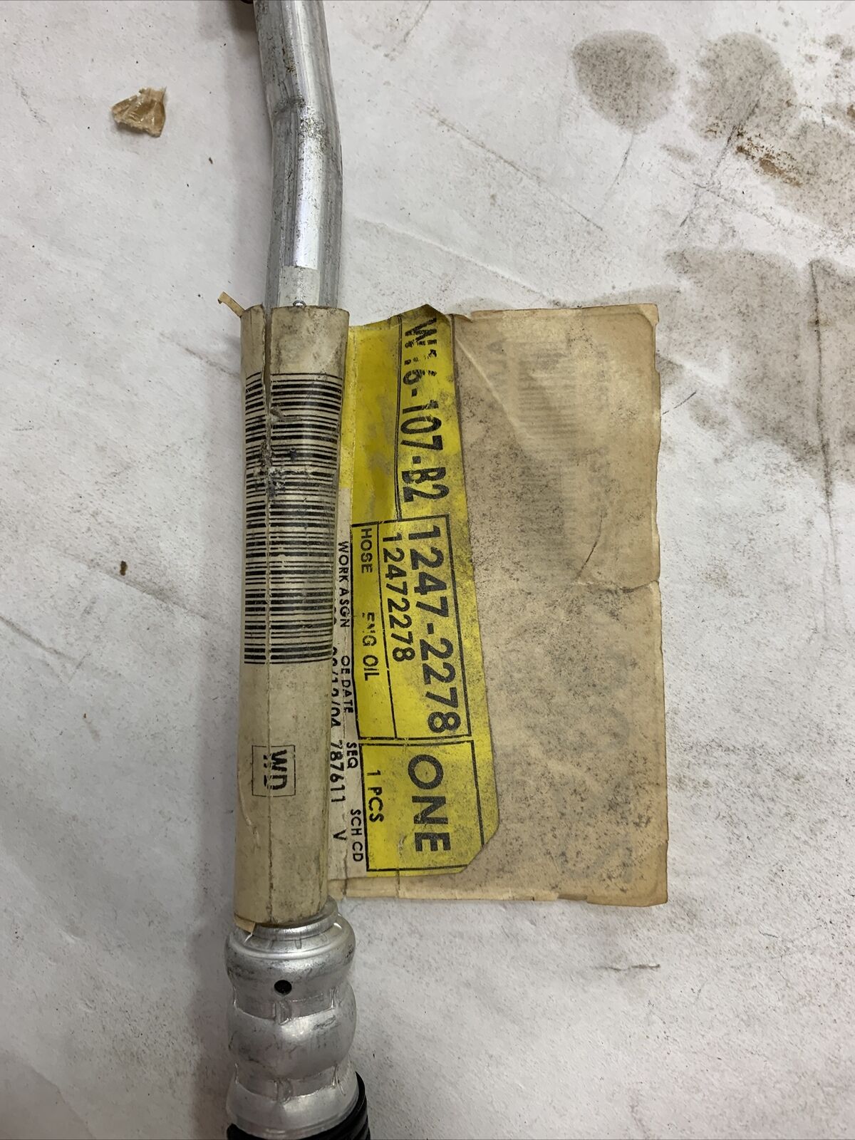 New OEM Genuine GM Lower Engine Oil Cooler Outlet Hose Assembly 12472278