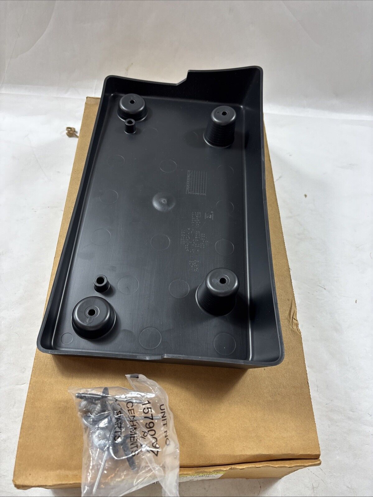 Genuine OEM GM Front License Plate Bracket 22948150