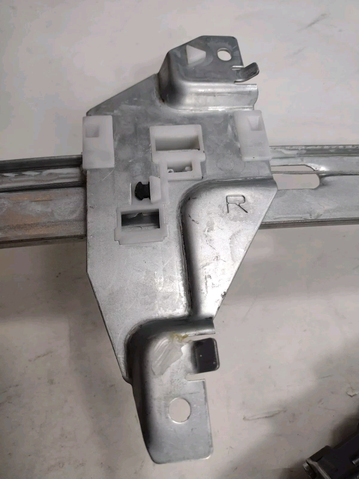 47300109