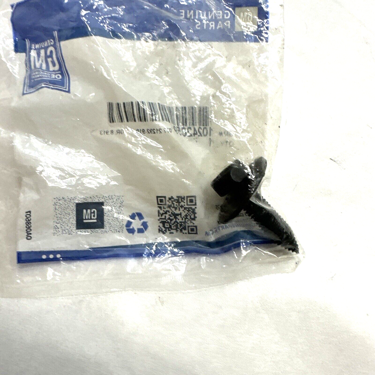 GM Chevrolet Oldsmobile Pontiac Rear Bumper Impact Bar Bolt 97-16 10242859