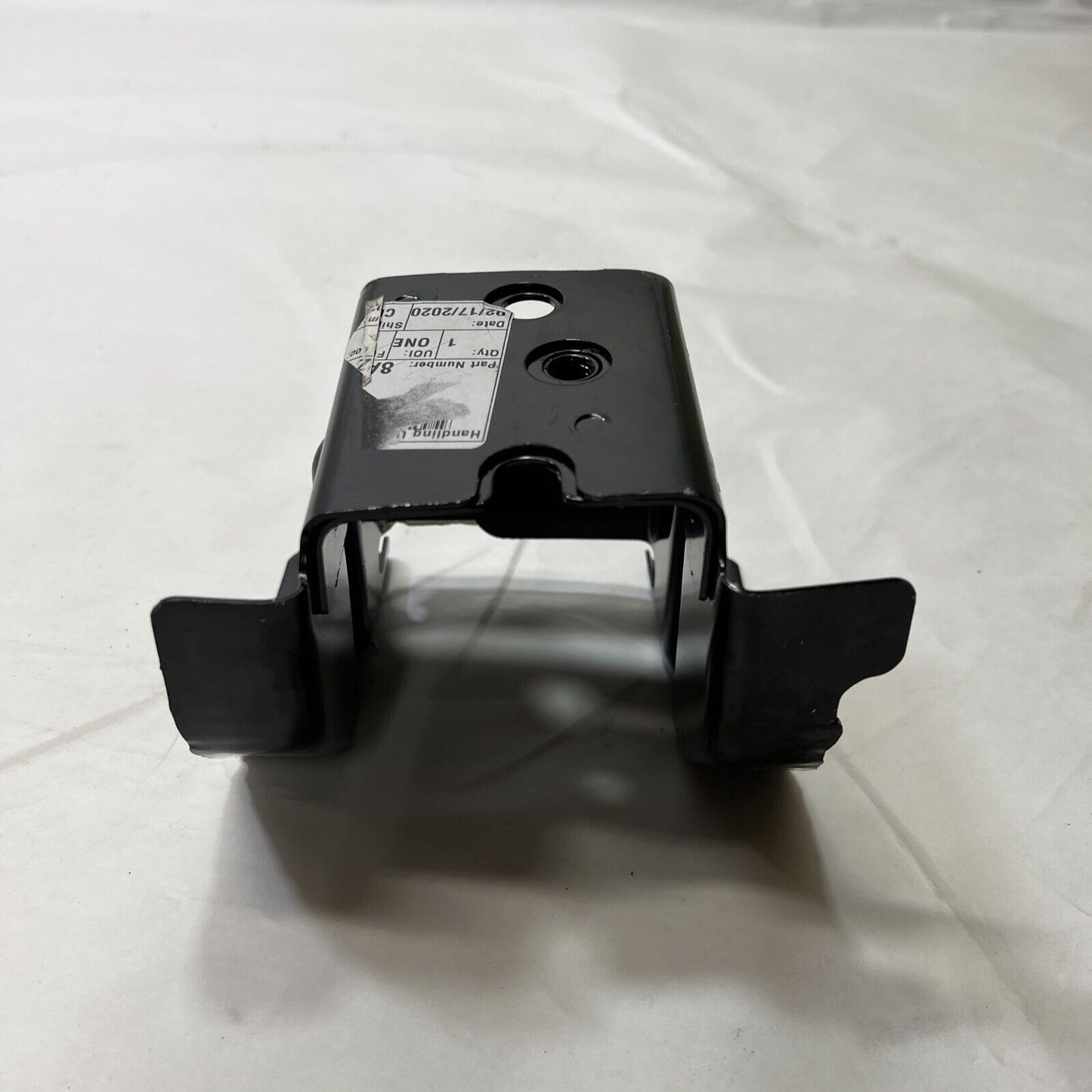 New OEM Ford Flex Lincoln MKT Bumper Mount Bracket Left 2009-19 8A8Z17A751A