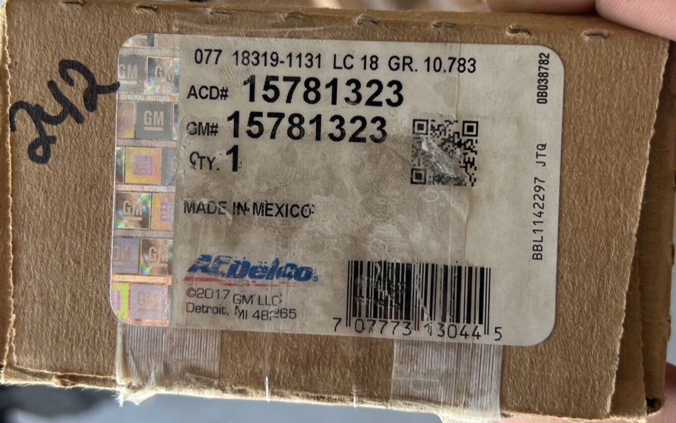 New OEM Genuine GM Chevrolet 04-12 Left Driver Side Door Window Motor 15781323