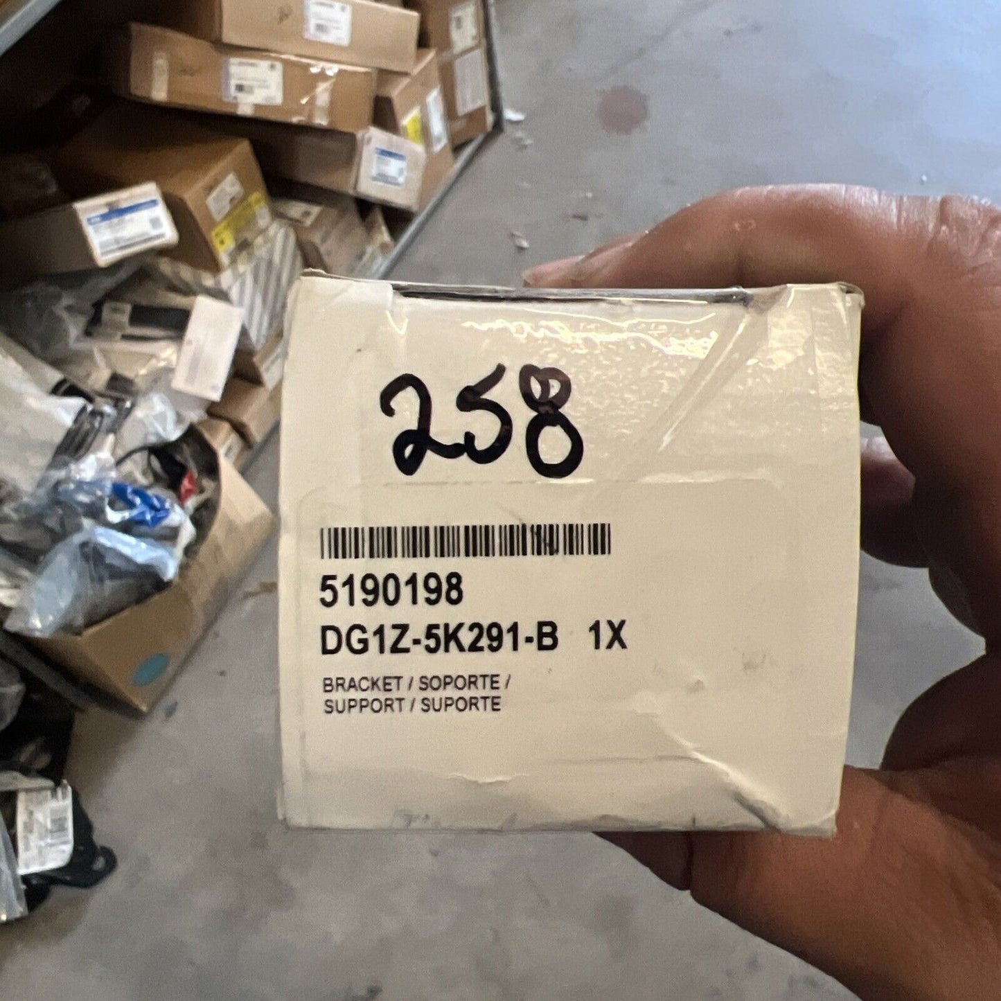 NEW Genuine OEM Ford Bracket DG1Z5K291B