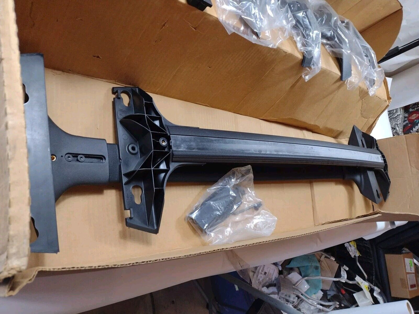 Genuine OEM GM Chevy Traverse Rail Luggage Carrier 2009-2015 19243901