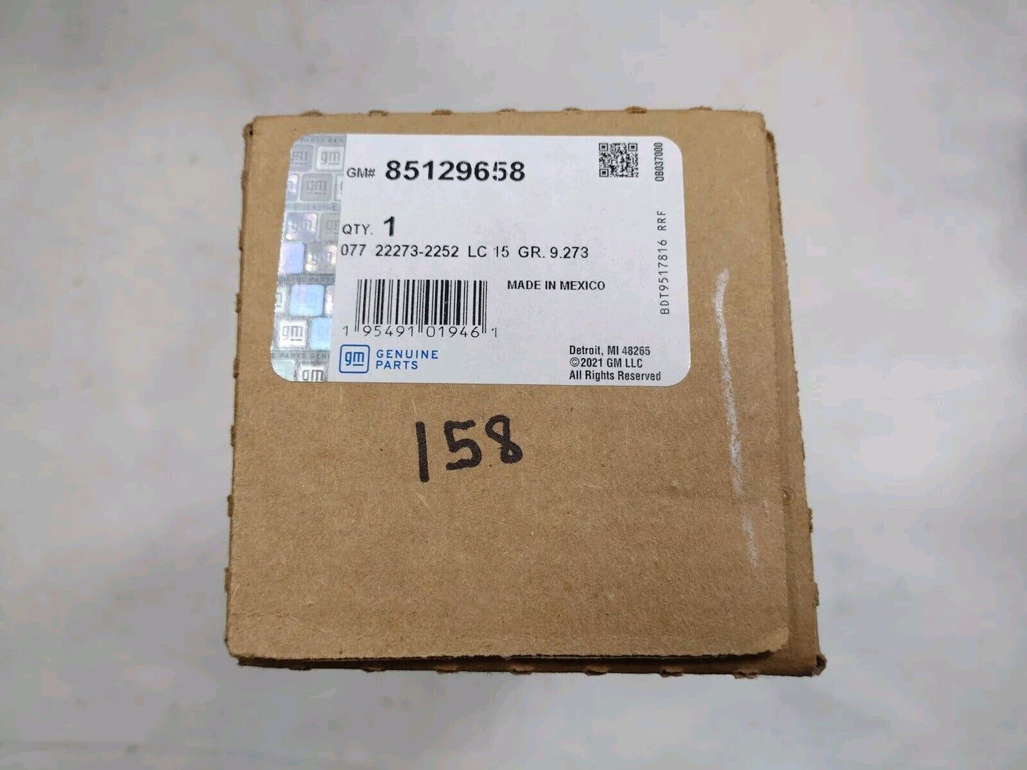 Genuine OEM GM Chevy Traverse Air Conditioning Interface Control 18-24  85129658