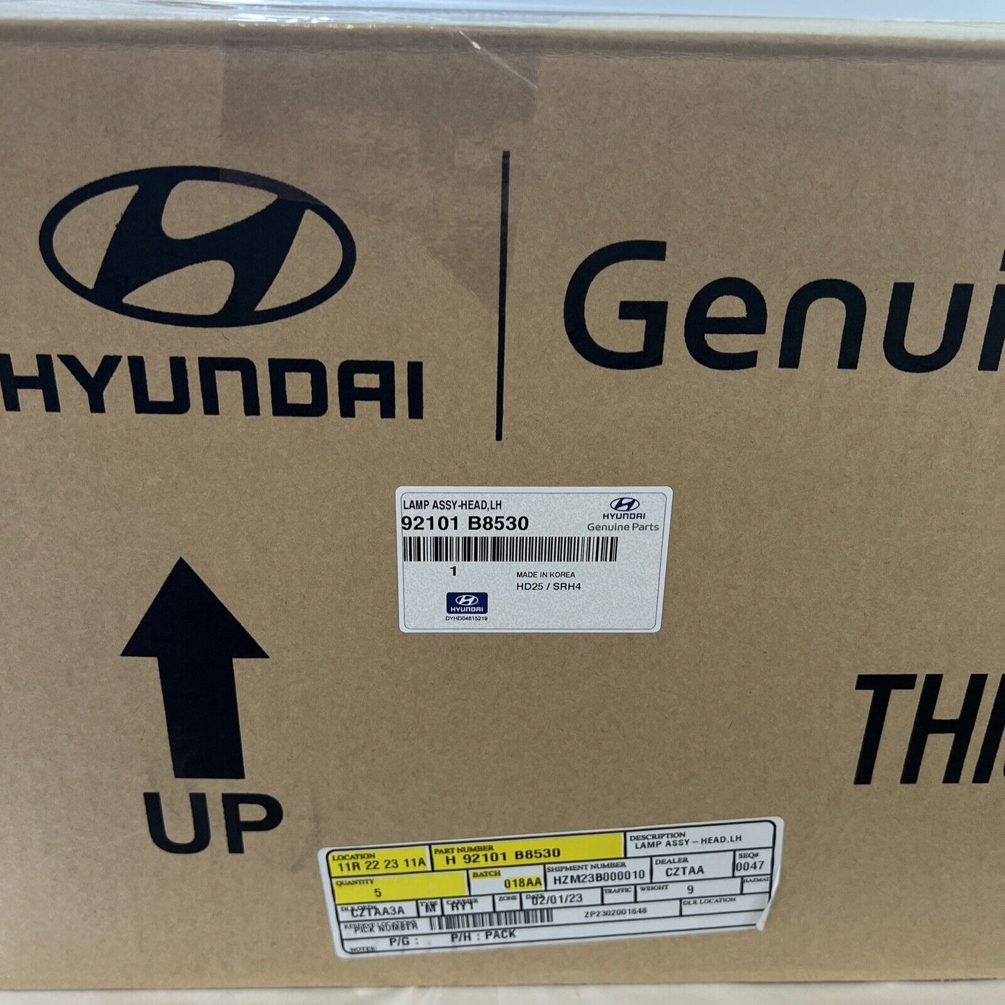 Genuine OEM Hyundai Santa Fe Driver Side Headlight Assembly 2016-2018 92101B8530